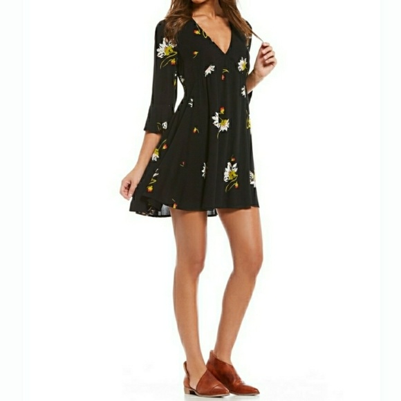 Free People Dresses & Skirts - 🆕Free People Floral Wrap Mini Dress